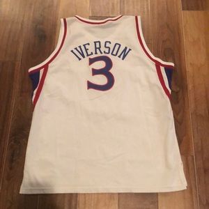Mitchell & Ness Alan Iverson Sixers Jersey